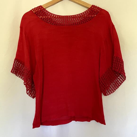 Red short sleeved summer t-shirt lightweight women's size medium embroidered - Picture 6 of 6